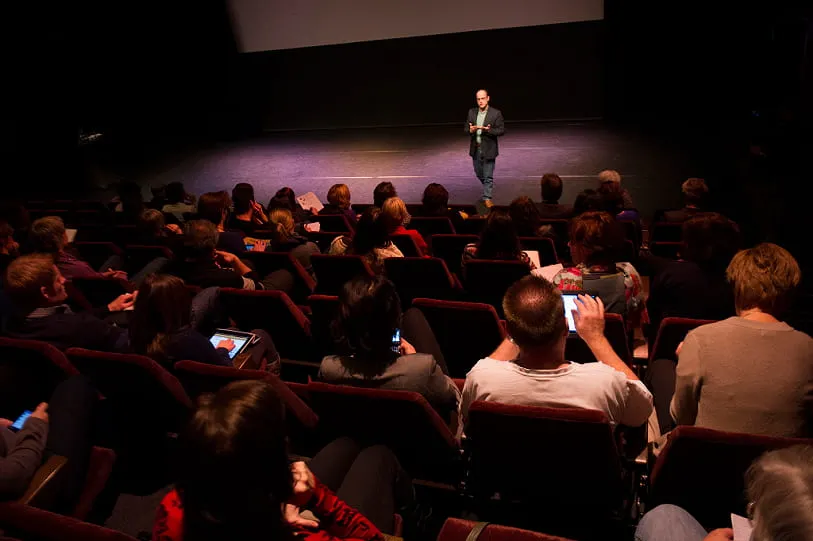 Edo van Santen, De Pitch Coach, Trainer, Spreker Edo van Santen, De Pitch Coach, Trainer, Spreker